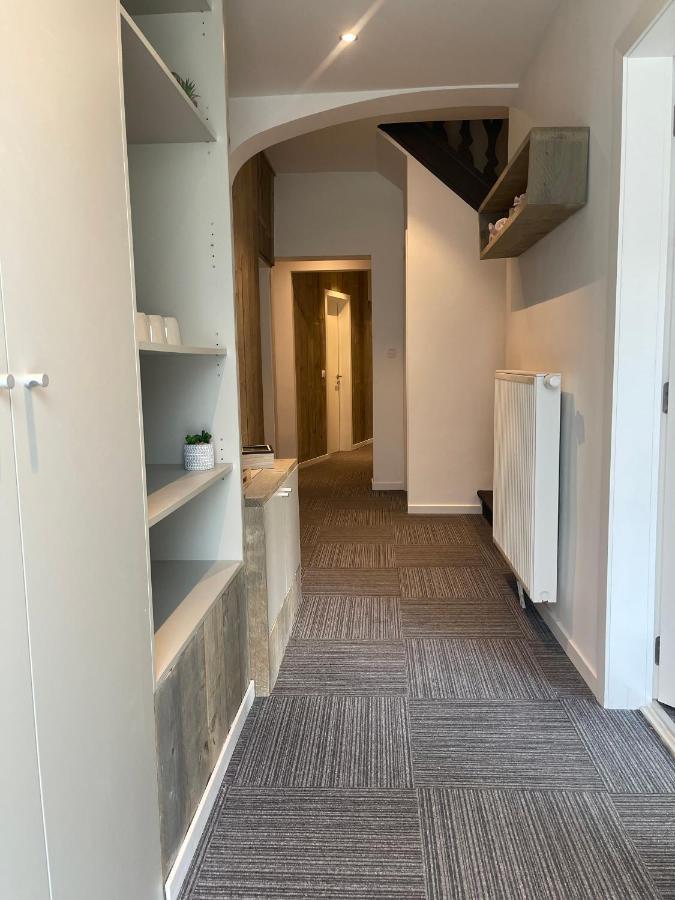 Ruime Luxe Kamer In Centrum Brugge Met Badkamer! Bagian luar foto