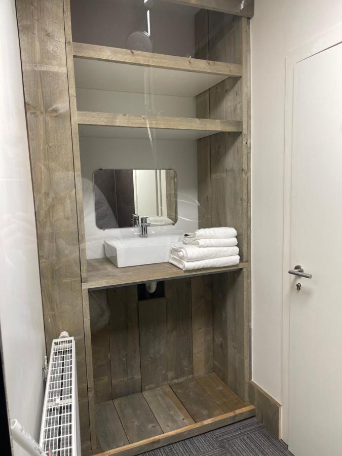 Ruime Luxe Kamer In Centrum Brugge Met Badkamer! Bagian luar foto